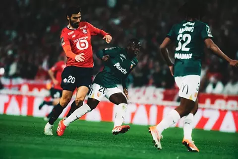 ليل يعبر لانس بصعوبة في الدوري الفرنسي